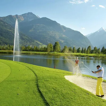In Zell Am Near Lake, Cleaning Included Apartment *