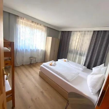 In Zell Am Near Lake, Cleaning Included צל-אם-זי