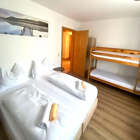 In Zell Am Near Lake, Cleaning Included * צל-אם-זי